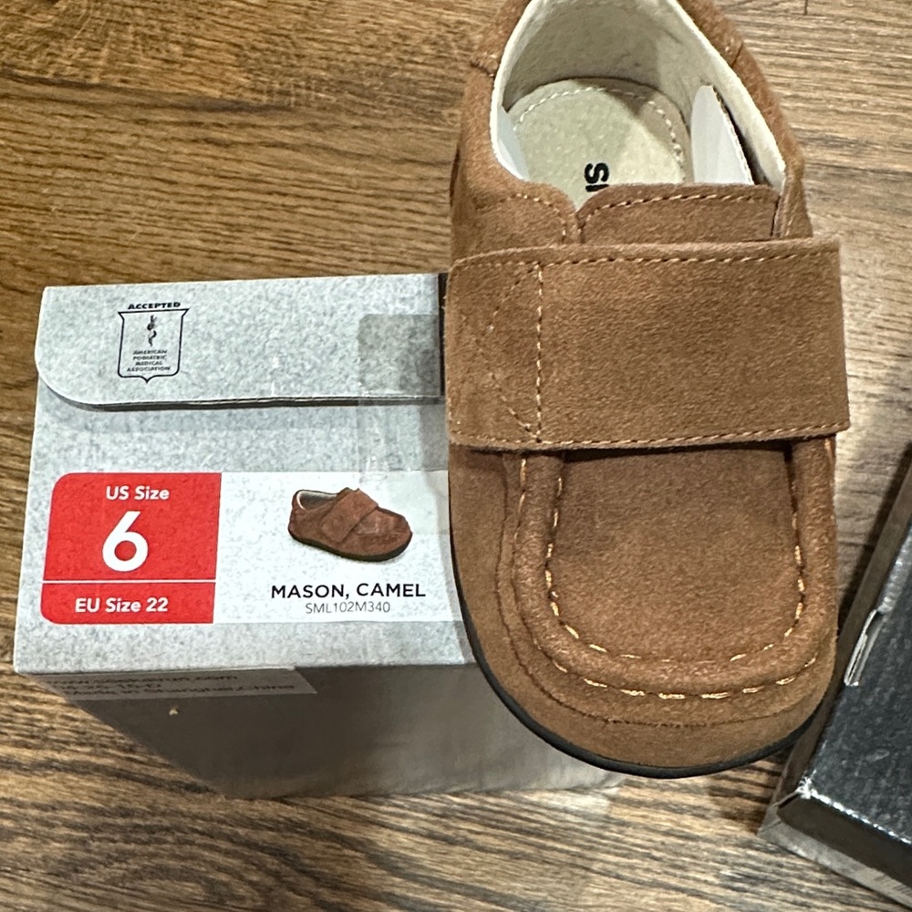 See Kai Run  Mason Shoes size 6 baby